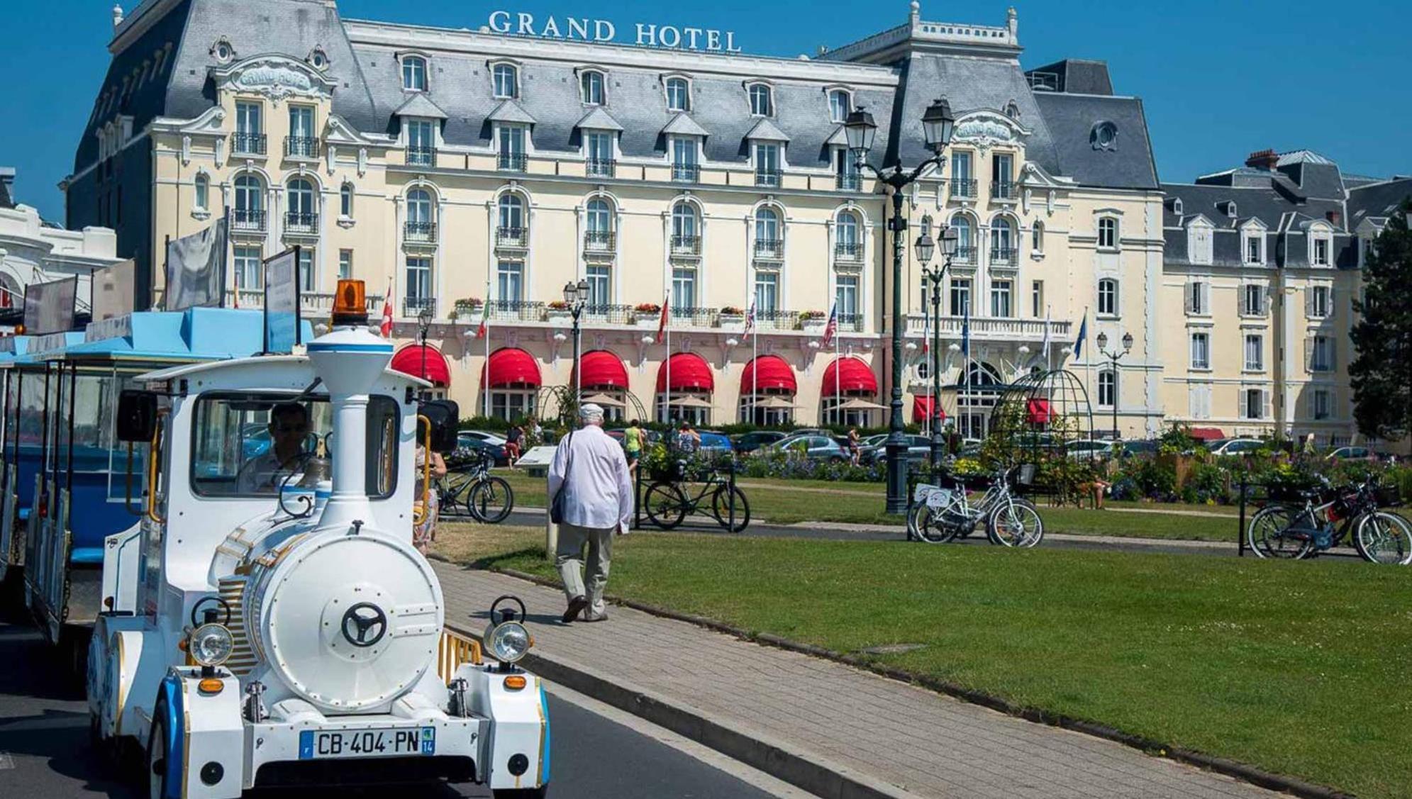 Calme Et Arboree Proche De La Plage Cabourg Ngoại thất bức ảnh